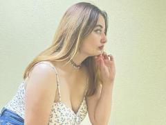 MilanaPrice - female with brown hair webcam at xLoveCam