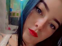 MillieStewart - female webcam at xLoveCam