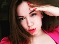 MimiGertie - female with brown hair webcam at xLoveCam