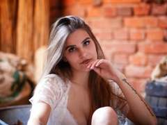 MinaHellmeier-hot - female with brown hair webcam at xLoveCam