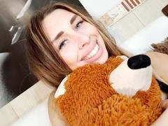 MisissFire - female with red hair webcam at xLoveCam