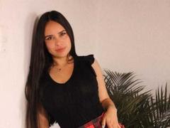 MissBlackDiamond - female with black hair and  small tits webcam at xLoveCam