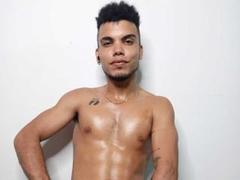 MorenoSexyBbc - male webcam at xLoveCam