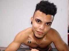 MorenoSexyBbc - male webcam at xLoveCam