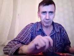 MrKentos - male webcam at xLoveCam