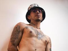 MrTatto - male webcam at xLoveCam