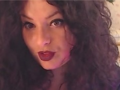 MsSensuality - female with brown hair and  big tits webcam at xLoveCam