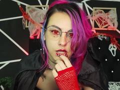 NatashaLau - female webcam at xLoveCam