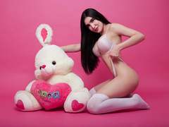 NazaninHunterX - female webcam at xLoveCam