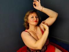NikkyHartly - female with red hair and  big tits webcam at LiveJasmin