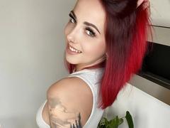 NinaDevil-hot - female with red hair webcam at xLoveCam