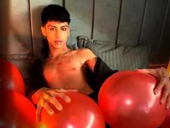 Nixxi69 - male webcam at xLoveCam