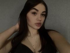 NoraSoreign from xLoveCam