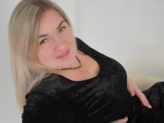 NikaSkyline - blond female with  big tits webcam at LiveJasmin