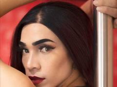 NovaValentina - shemale with black hair webcam at xLoveCam