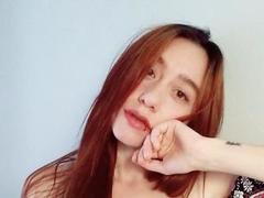 NutI - female webcam at xLoveCam