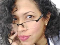 OdedySexy - female with black hair webcam at xLoveCam