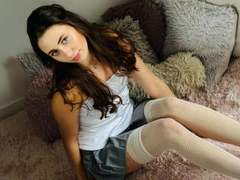 OliviAngel-hot - female with brown hair webcam at xLoveCam