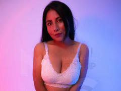 OliviiaMorrys - female with black hair and  big tits webcam at xLoveCam