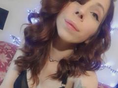 OnnaFrancaise - female with red hair and  small tits webcam at xLoveCam