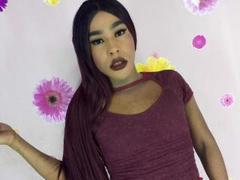 OrlySmiller - shemale with red hair webcam at xLoveCam