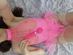 Ornella9-hot - female with brown hair webcam at xLoveCam