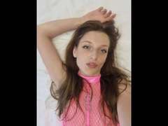 Ornella9-hot - female with brown hair webcam at xLoveCam