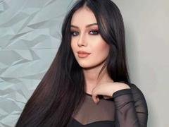 PenJanis - female with brown hair webcam at xLoveCam