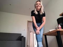 PerfectTrisha - blond female webcam at xLoveCam