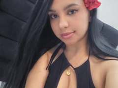 PerlaLovers - female with black hair and  small tits webcam at xLoveCam