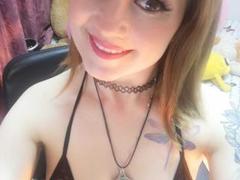 PersefoneSexos - female with brown hair webcam at xLoveCam