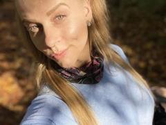 PixiFleur-hot - blond female webcam at xLoveCam