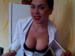 PlayfulStrawberry - female webcam at xLoveCam