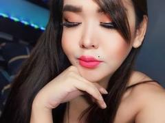 PrettyTransGoddess - shemale with brown hair and  small tits webcam at xLoveCam