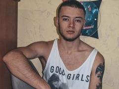 PretyOhto - male webcam at xLoveCam