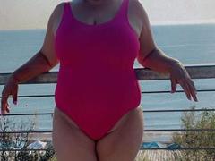 QueenPammy - female webcam at xLoveCam