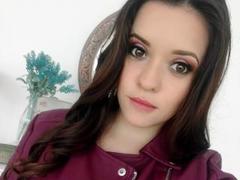 RaisaBellaI - female with black hair and  small tits webcam at xLoveCam