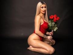 NickiBloom - blond female with  big tits webcam at LiveJasmin