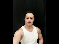 ramon-hot from xLoveCam