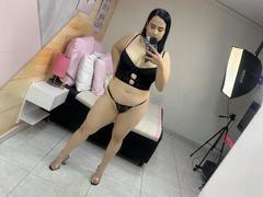 RebecaWhite - female with black hair and  big tits webcam at ImLive