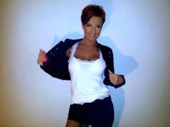 ReifeElena-hot - female with red hair webcam at xLoveCam