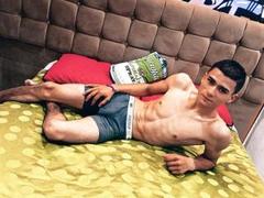 RickyDaniels - male webcam at xLoveCam