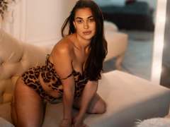 RoseSrina - female webcam at xLoveCam