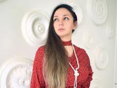 RosettaAbigale - female with brown hair and  big tits webcam at LiveJasmin