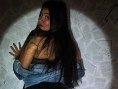 RossyGranger - female webcam at xLoveCam