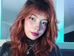 RoyalLuyury - female with red hair webcam at xLoveCam