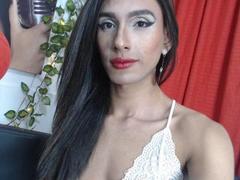 SabrinaStarsx - shemale webcam at xLoveCam