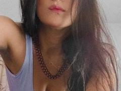 SalmaF - female with black hair and  small tits webcam at xLoveCam