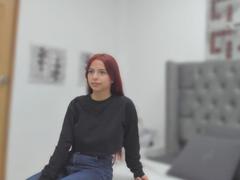 Samanta_Carter - female with red hair webcam at ImLive