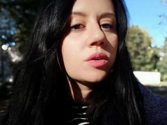 SamanthaApple - female with brown hair and  small tits webcam at xLoveCam